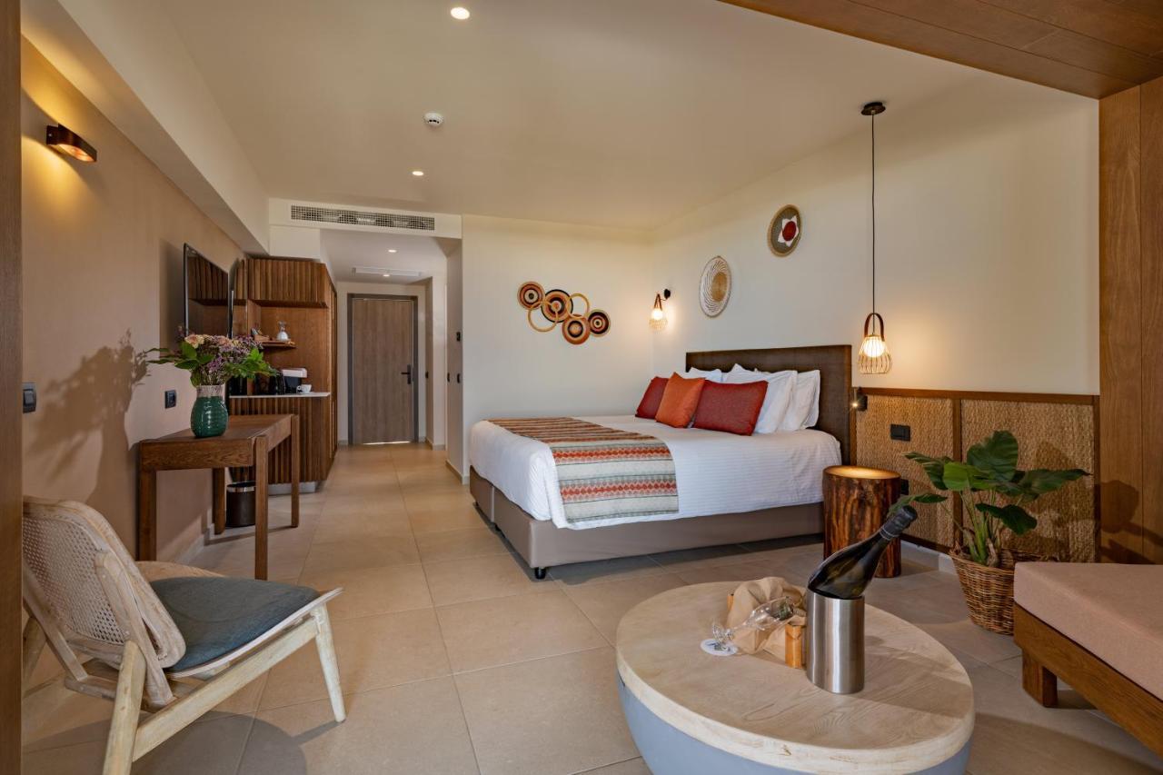 Minos Ambassador Suites & Spa - Adults Only Rethymno  Bagian luar foto
