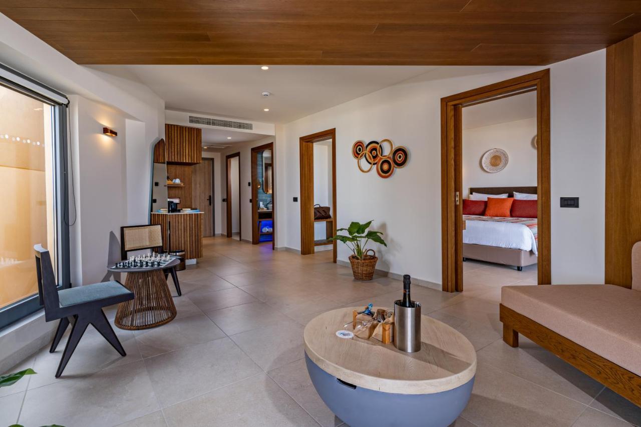 Minos Ambassador Suites & Spa - Adults Only Rethymno  Bagian luar foto